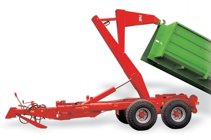 Nosič kontajnerov Ursus T~145